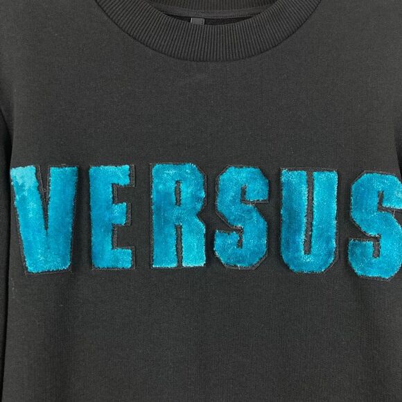 Versus Versace Women Black Sweatshirt Crewneck Pullover Velour Logo Luxury sz S - Picture 2 of 11